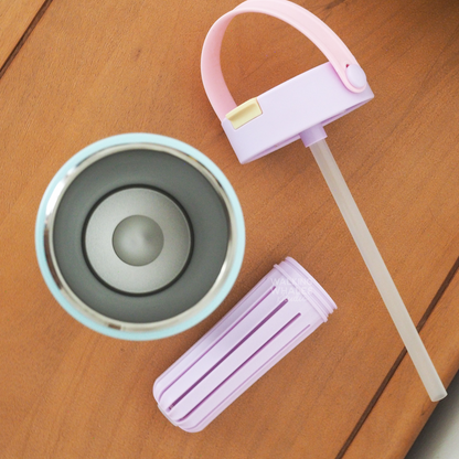 Insulated Water Bottle in Frog & Clover